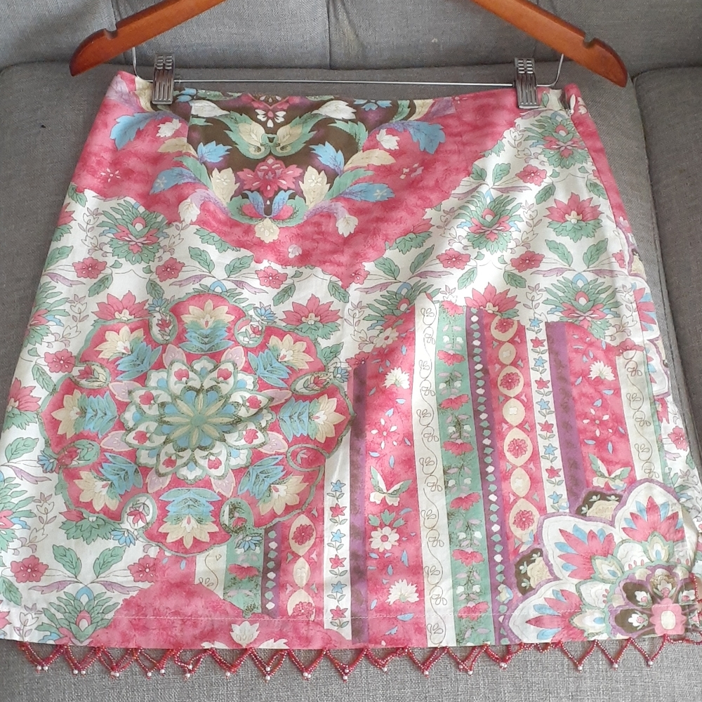 Boston proper woman floral skirt size 8